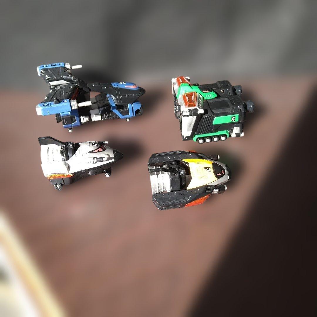 特捜戦隊デカレンジャー　DX特捜合体　デカウイングロボ　箱付　動作確認済