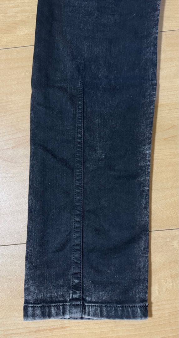 ジョグジーンズ DIESEL KROOLEY W30