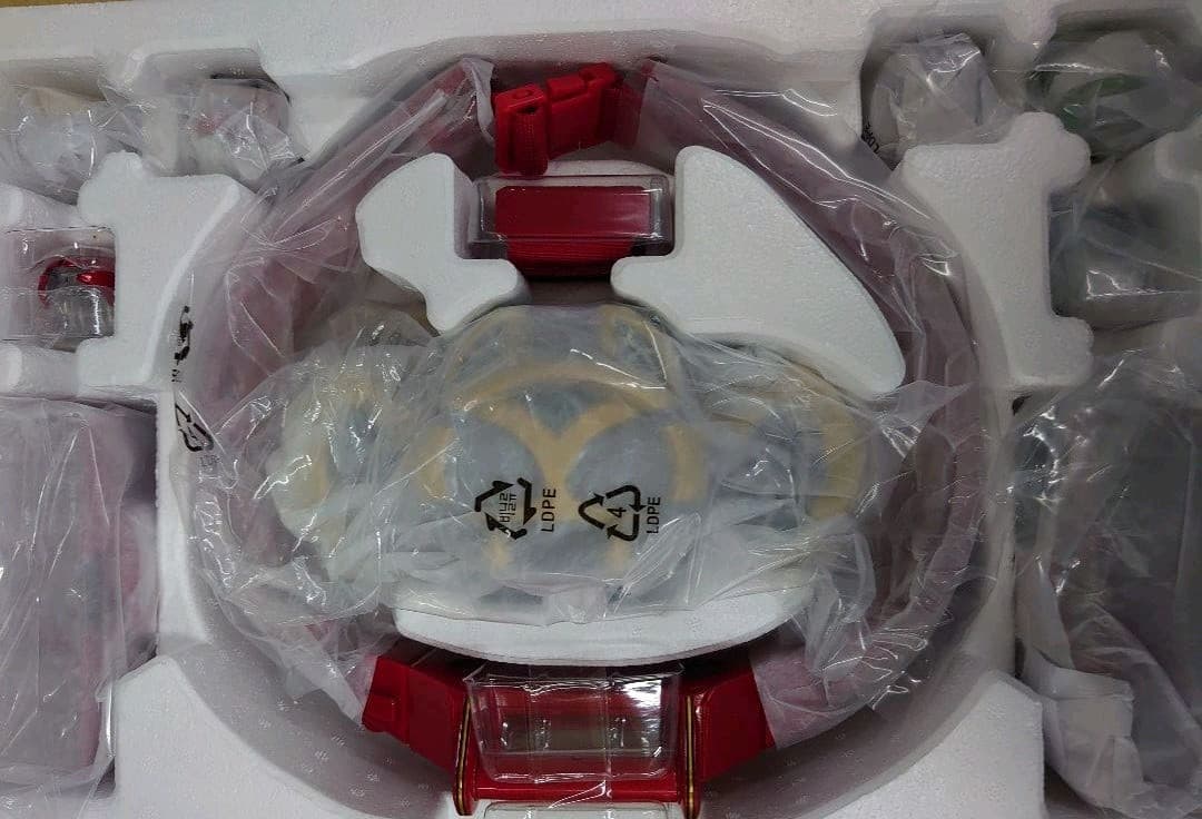 仮面ライダーキバ。コンプリートセレクション.キバットベルト。