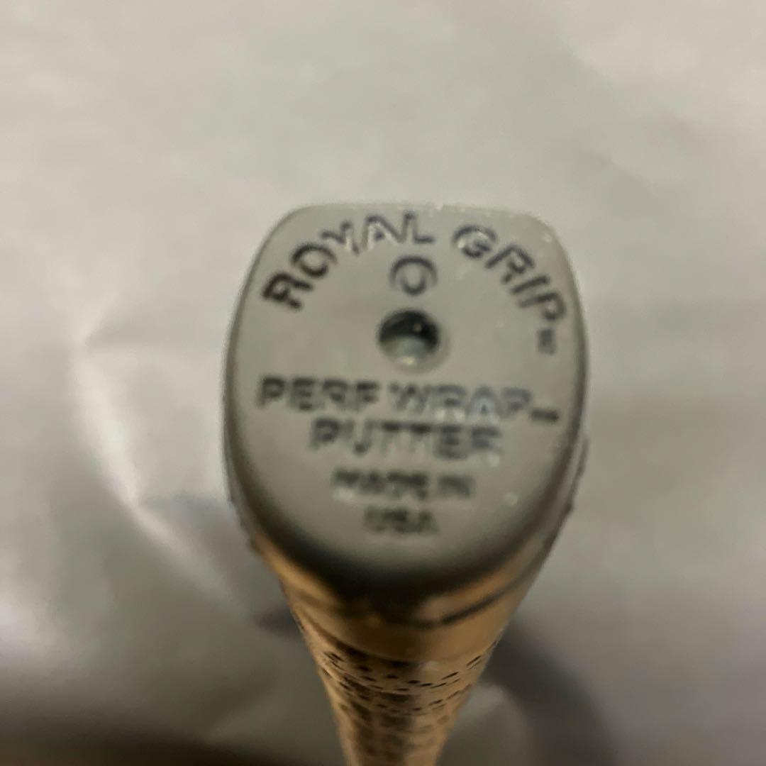 Odyssey White Steel 2 Ball パター