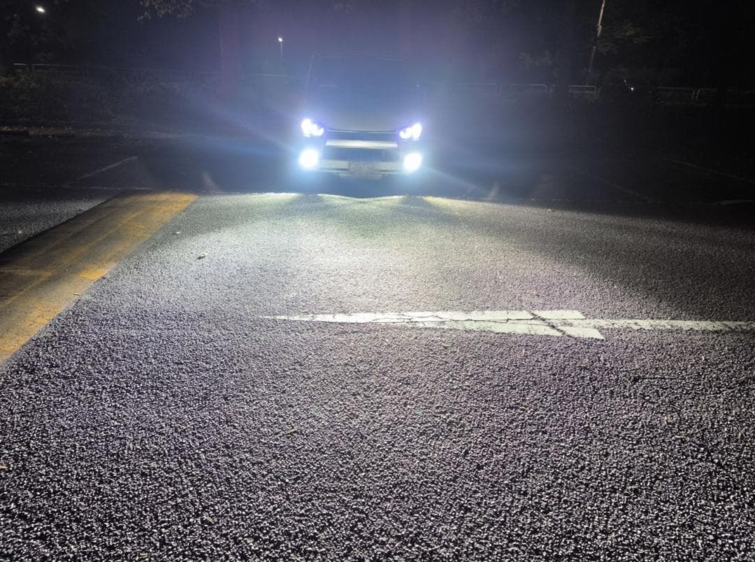 18LED　シリーズY　宇宙一明るいバルブ　暗かったら返金します　H11H816