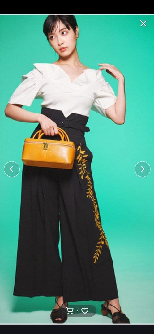 【Mimaさん専用】LILY BROWN 刺繍ハイウエストタックパンツ