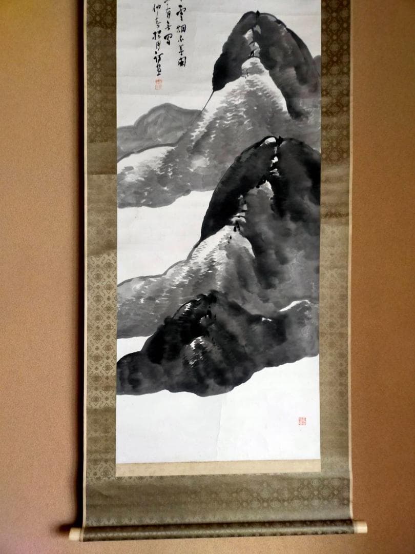 松林桂月　掛け軸 水墨画「夏山」￥8000 合わせ箱　文化勲章受章者