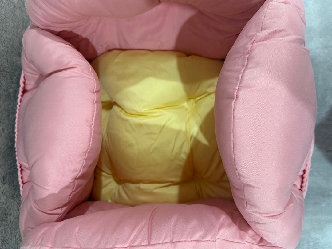 【新品】犬服　ペット　ドライブボックス　キャリーバッグ