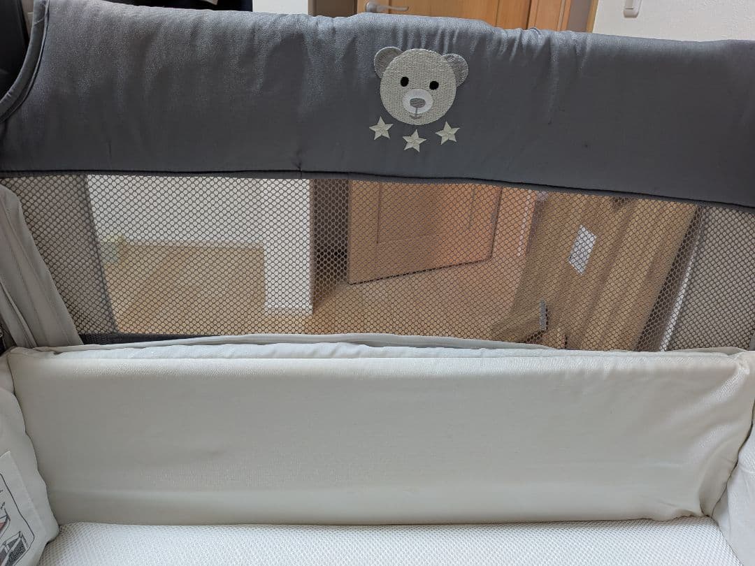 アップリカ　Aprica　ココネルエアーAB　グレーベアー　ベビーベッド