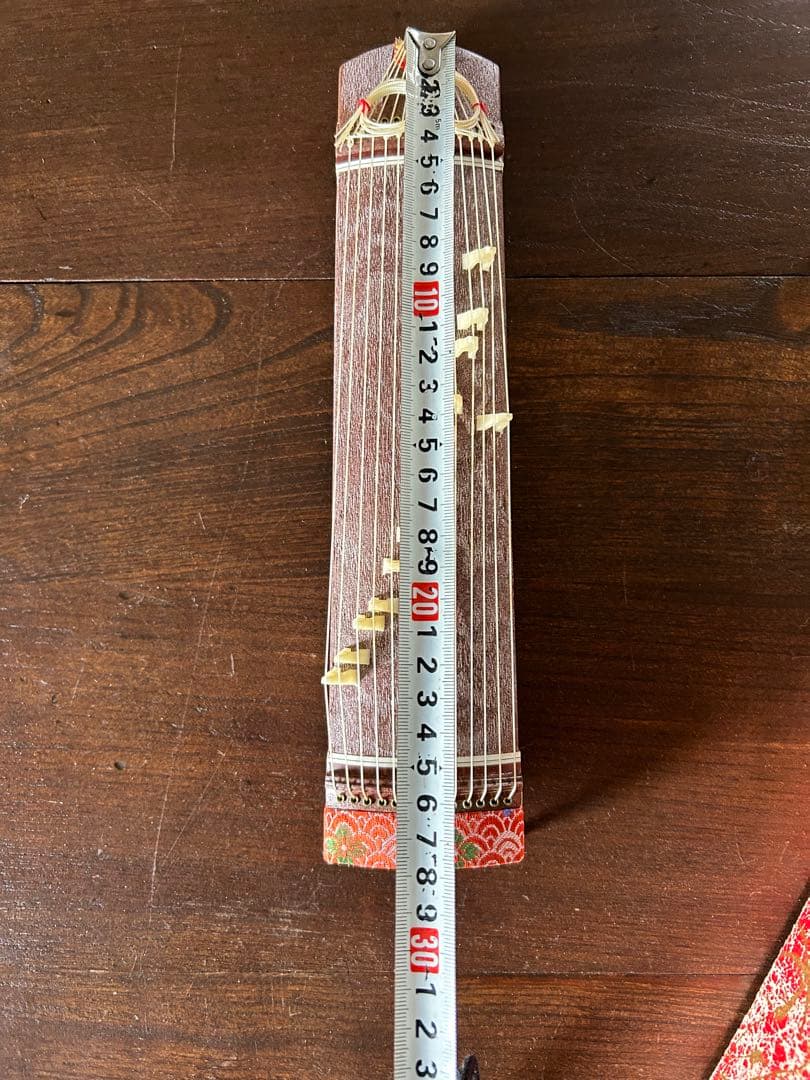 【未使用品】伝統的な13弦琴 ケース付き　ミニ琴　短琴