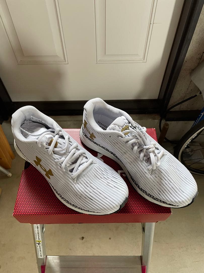 アンダーアーマー