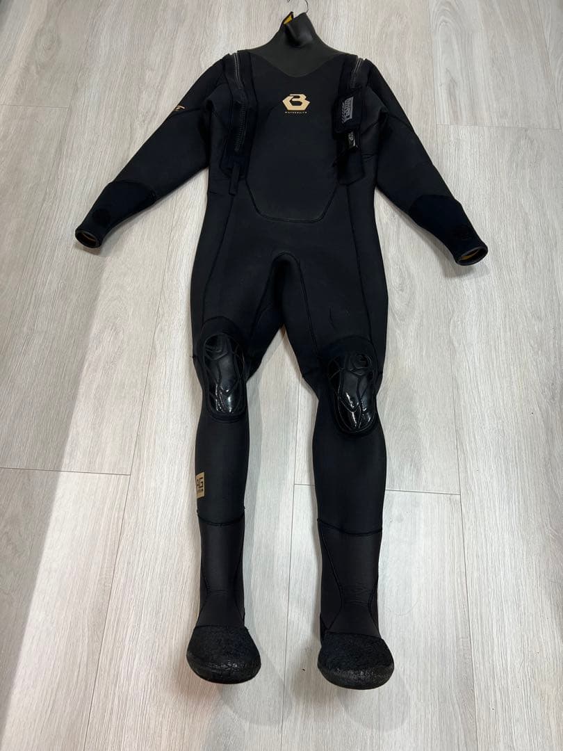 BEWET　ドライスーツ　極寒地用