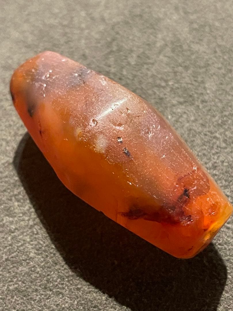 古墳時代 大型瑪瑙切子玉 出土品