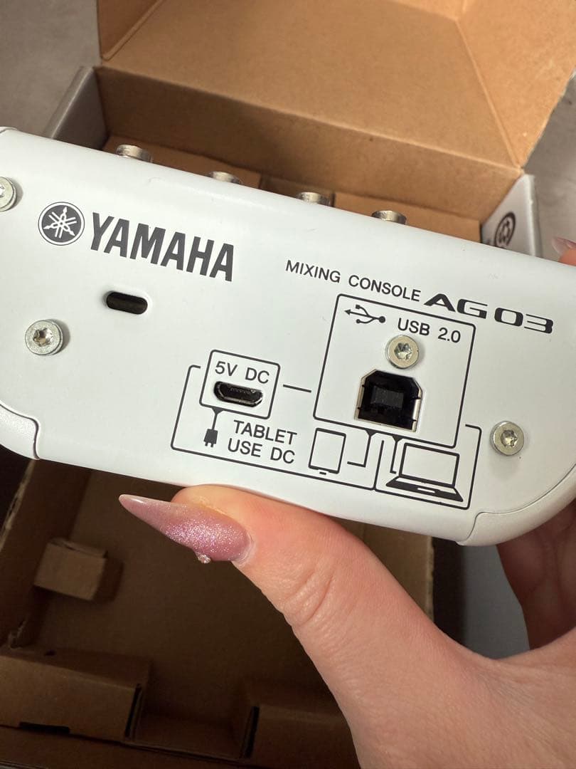 ヤマハ YAMAHA AG03 ミキシングコンソール　ミキサー