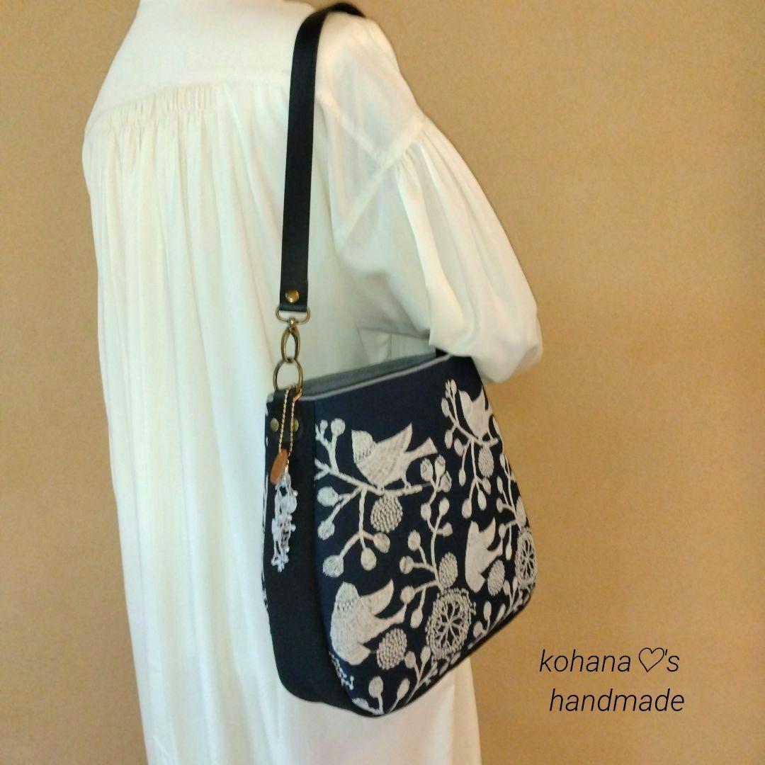 ハンドメイドஐ..ラウンドショルダーバッグ∂б点と線模様製作所⚮̈