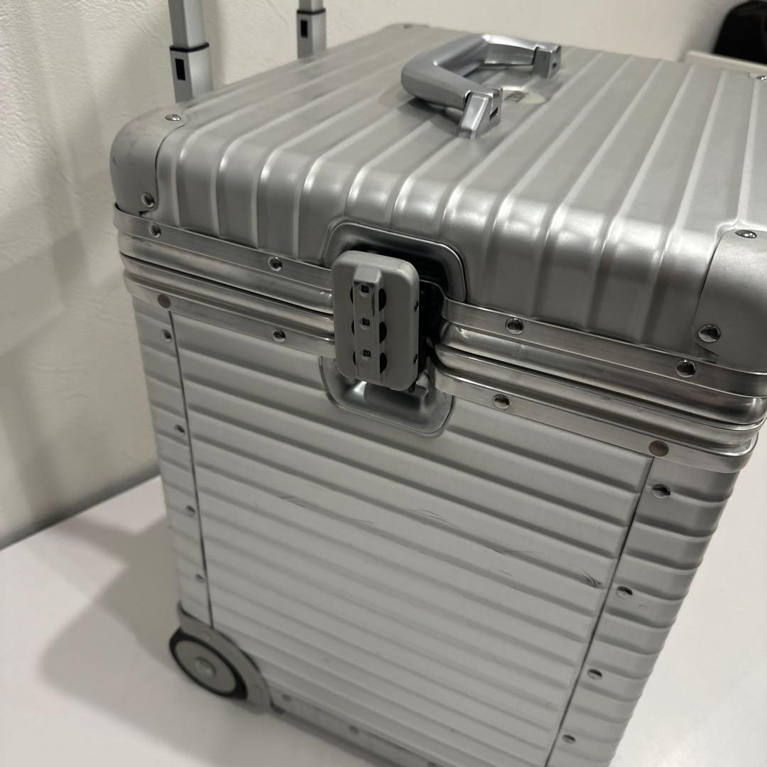 リモワ　RIMOWA IBM別注　アルミケース　(仕切りなし)