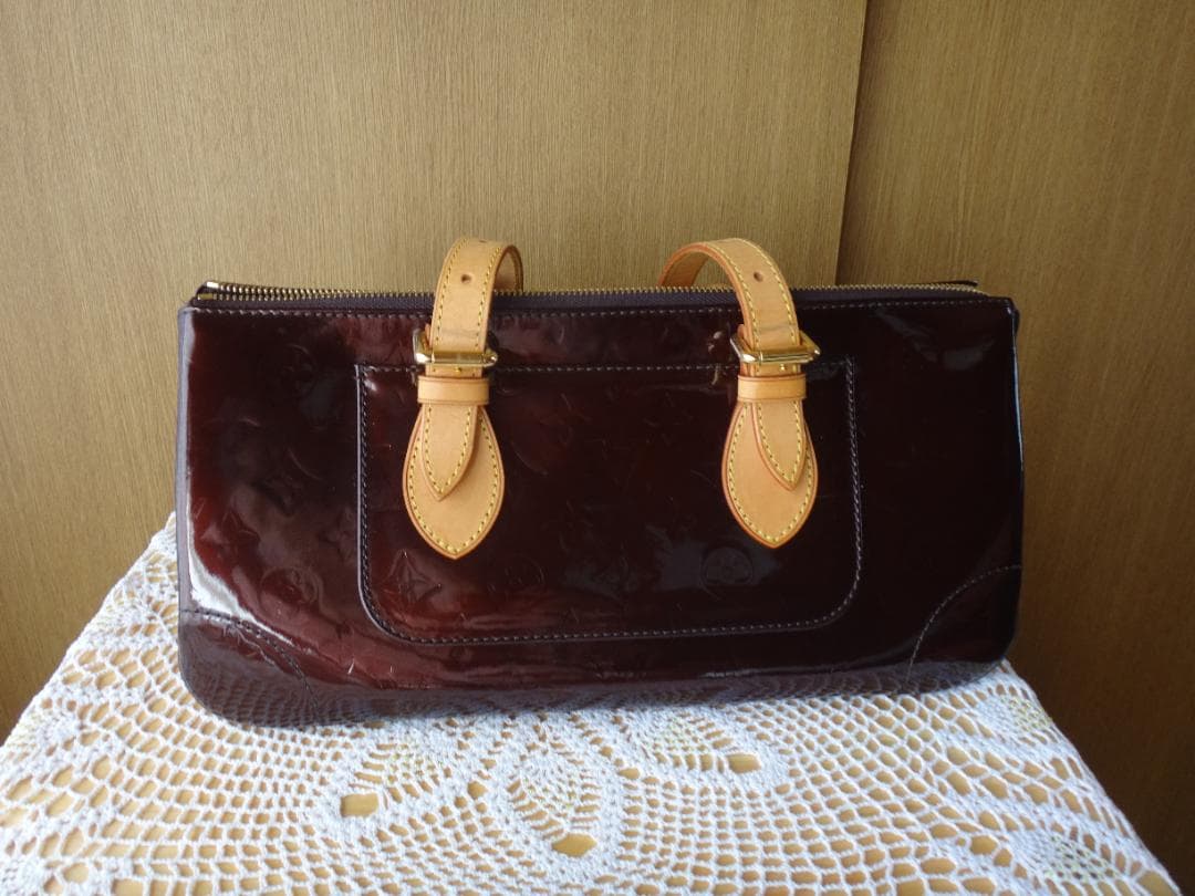 ルイヴィトン ヴェルニ ローズウッド・アヴェニューM93510