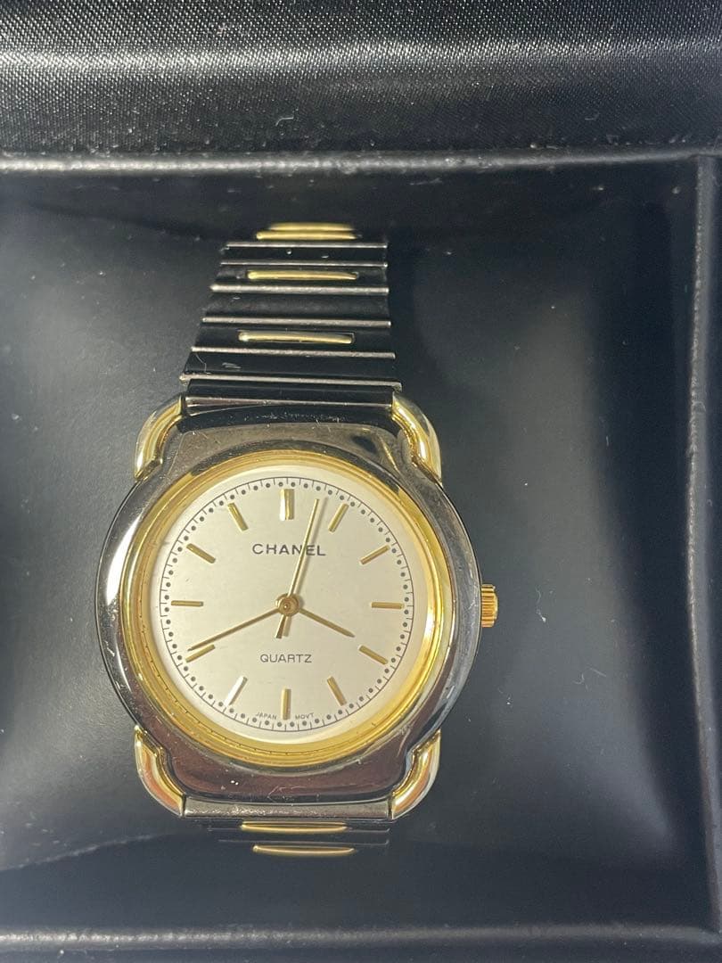 CHANEL クォーツ腕時計 ゴールド/ブラック ノベルティvintage香港製