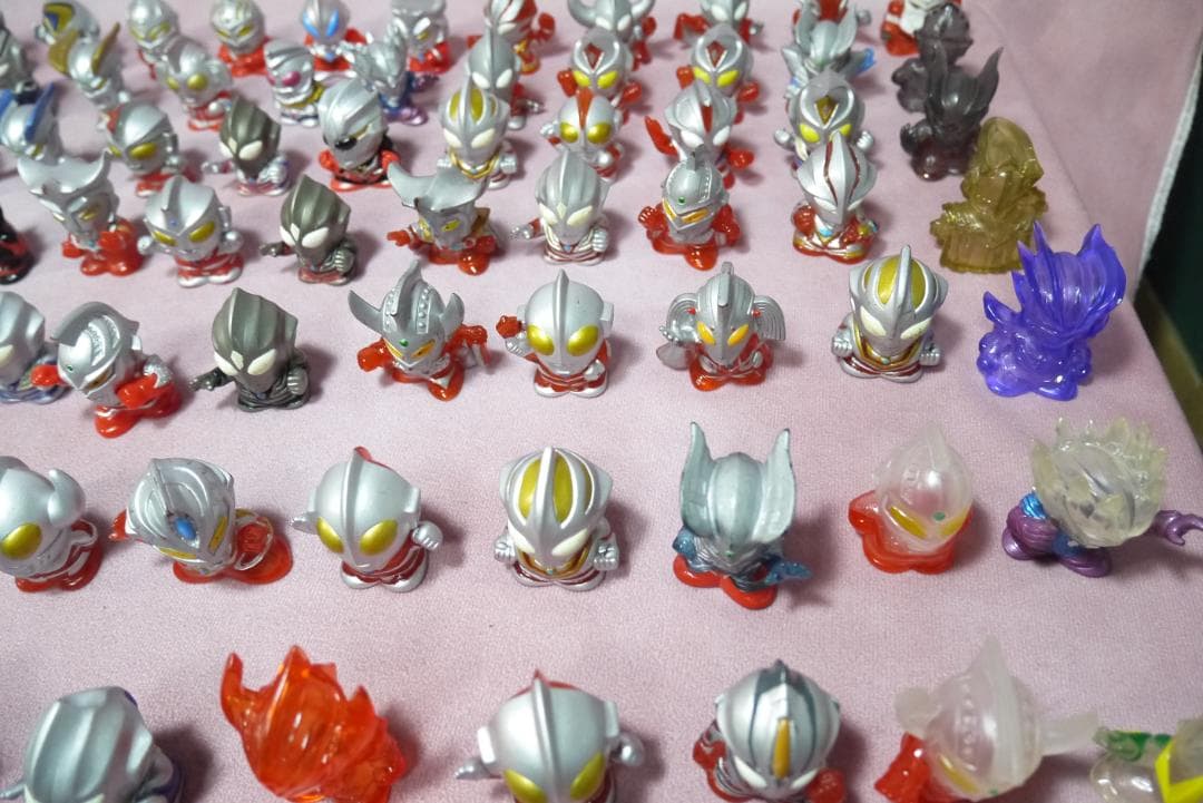 ウルトラマン　ウルトラ怪獣　指人形　176個