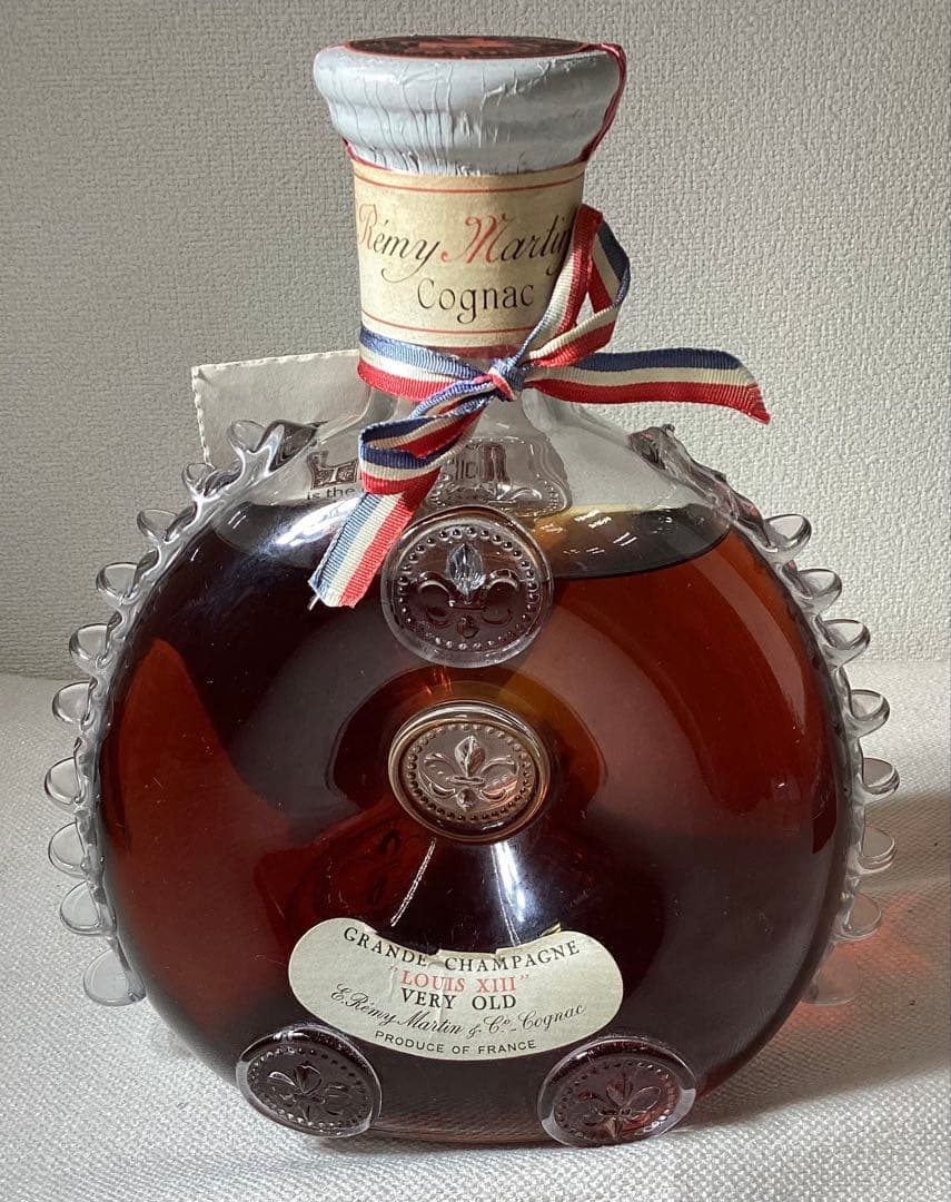 【希少古酒】レミーマルタン　ルイ13世　コニャック700ml バカラ替え栓付き