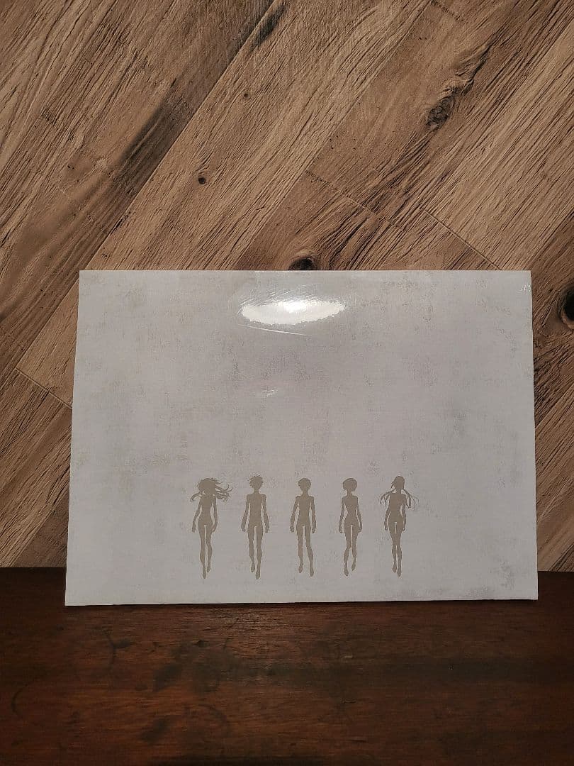 エヴァンゲリオン展　フィギュア 5体セット・未開封図録・ポストカード5枚セット