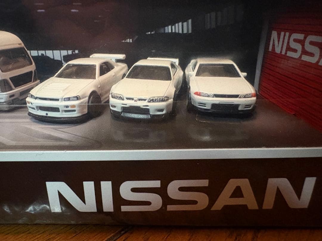 新品未開封】ホットウィールプレミアム 日産スカイラインGT-R コレクターセット
