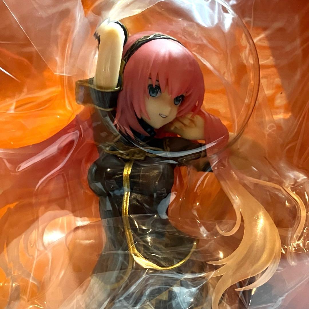o*e様 MEGURINE LUKA 1/7 TONY VER. フィギュア　巡