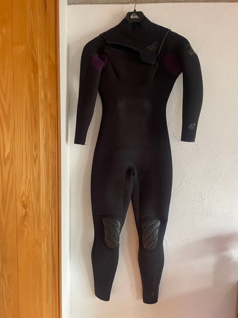 【ROXY】ロキシーウェットスーツ 5ミリセミドライフルスーツ 日本製 サイズS