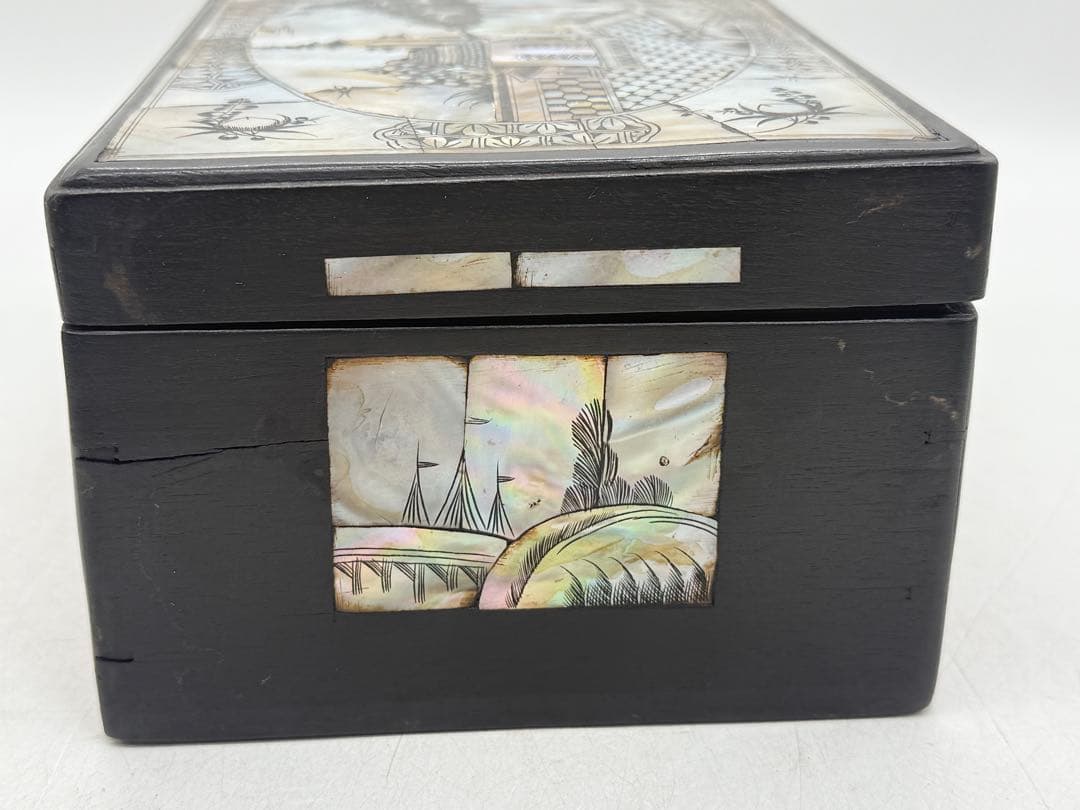 中国　清時代　螺鈿圖紅木箱　アンティーク　送料込み251108