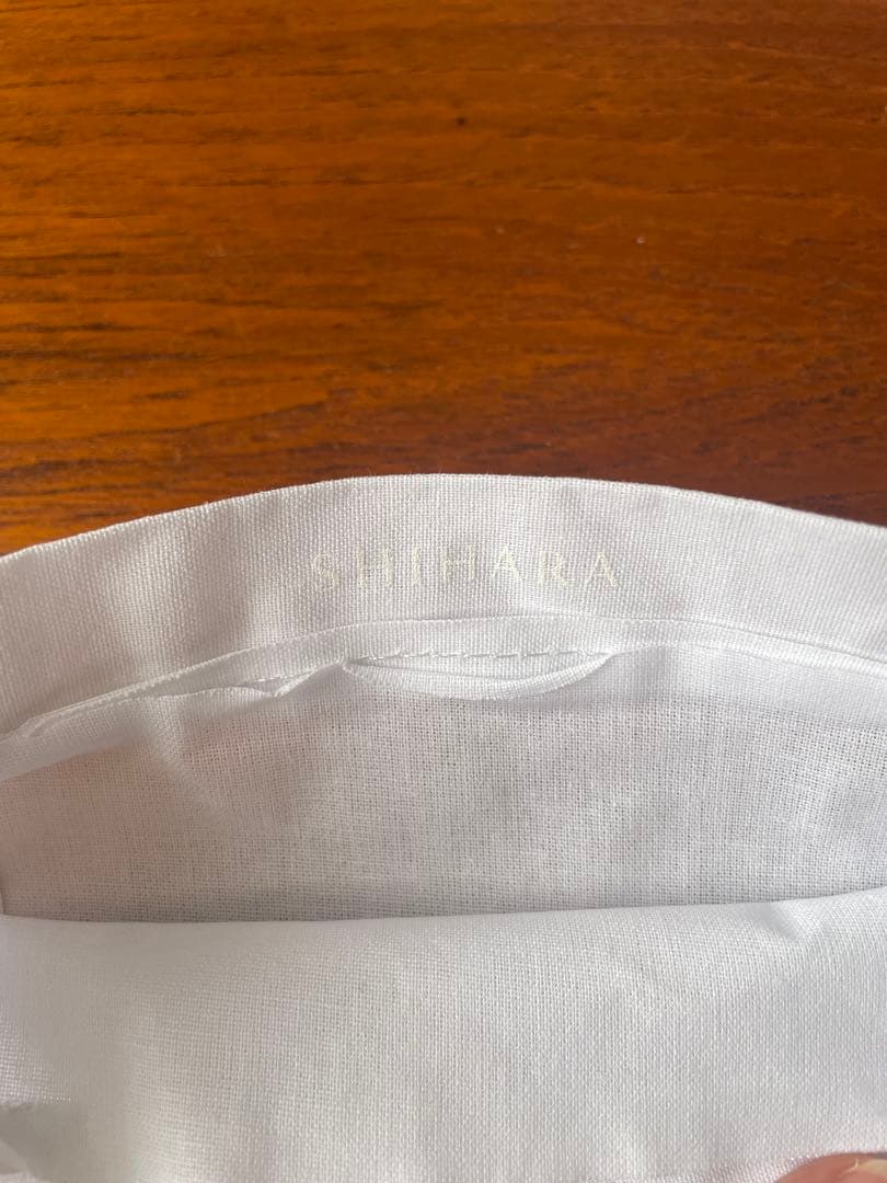 SHIHARA ゴールド三角ピアス(片耳用)