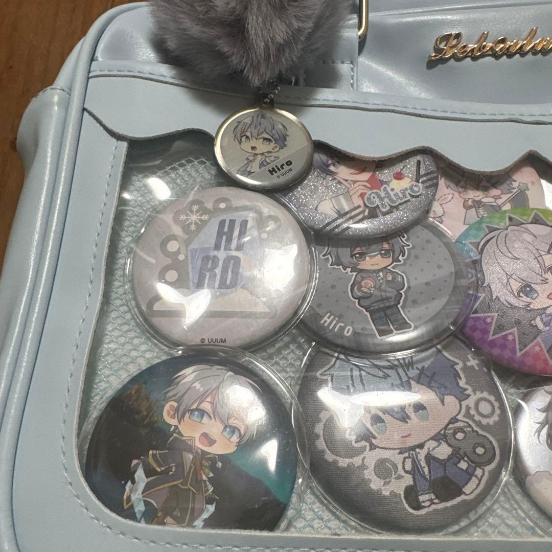 【値下げ】カラフルピーチ　缶バッチ16個　キーホルダー付き　痛バ　ヒロくん