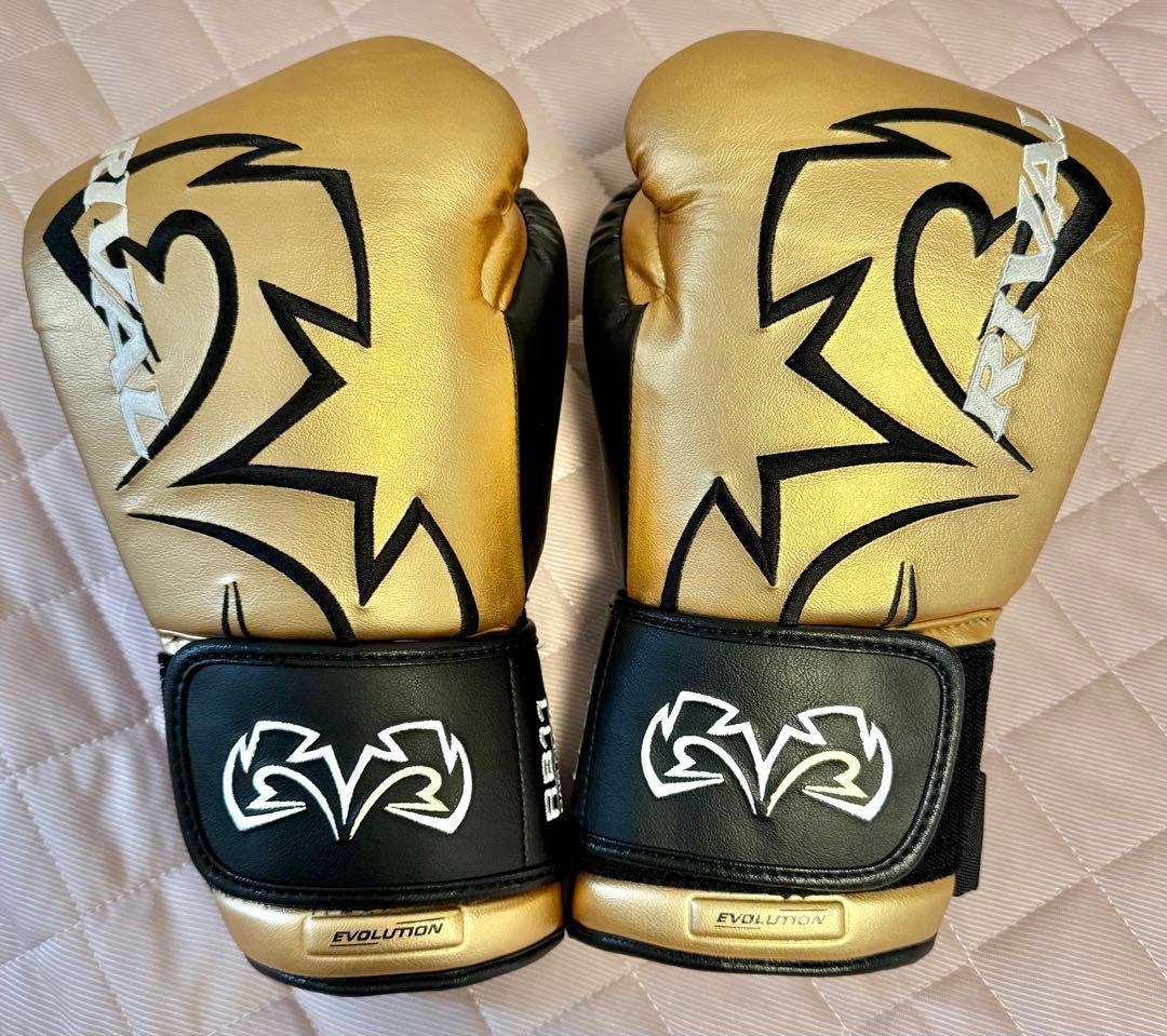 【超美品】Rival RB11 Mサイズ （10オンス）バッググローブ ゴールド