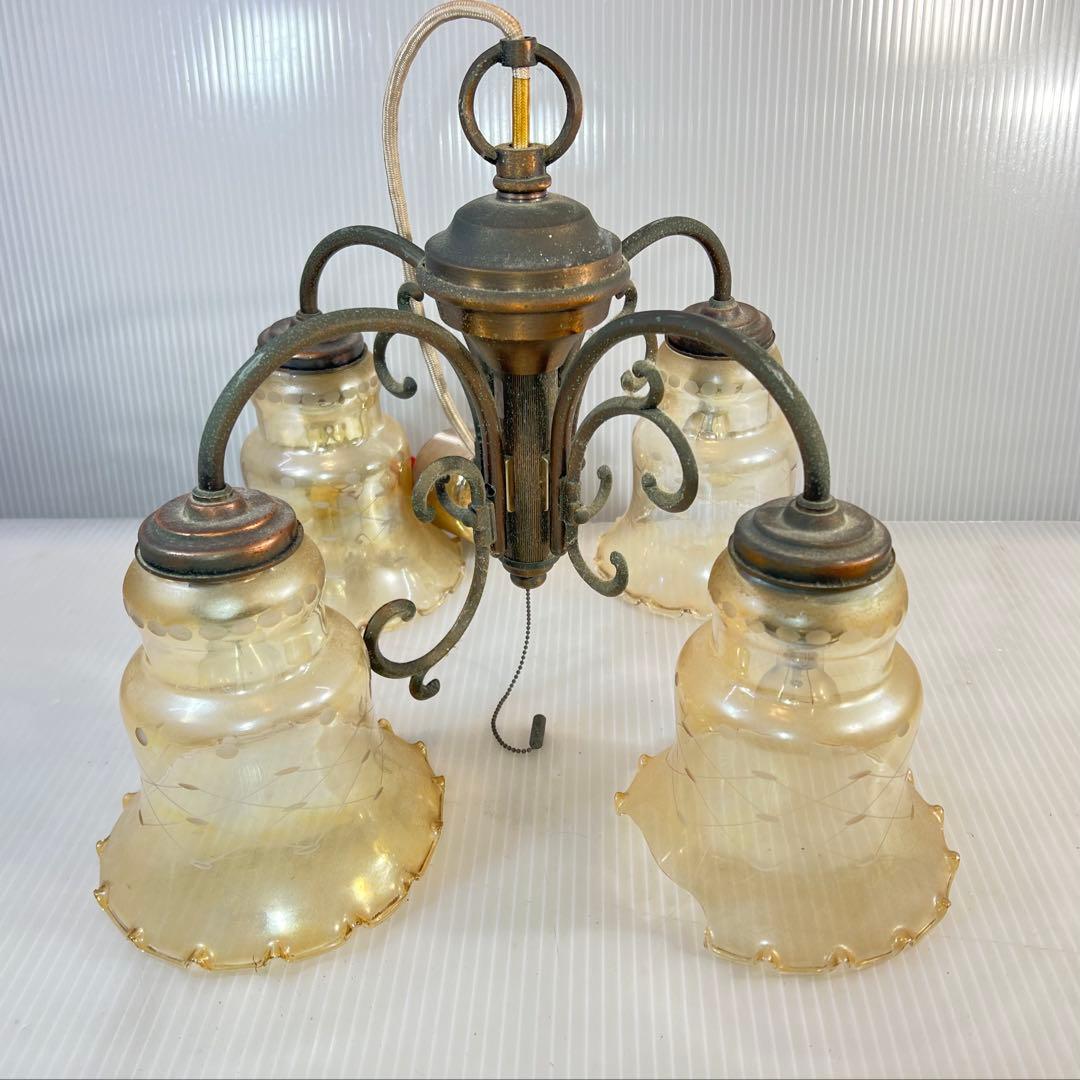 クラシックスタイル 4灯シャンデリア