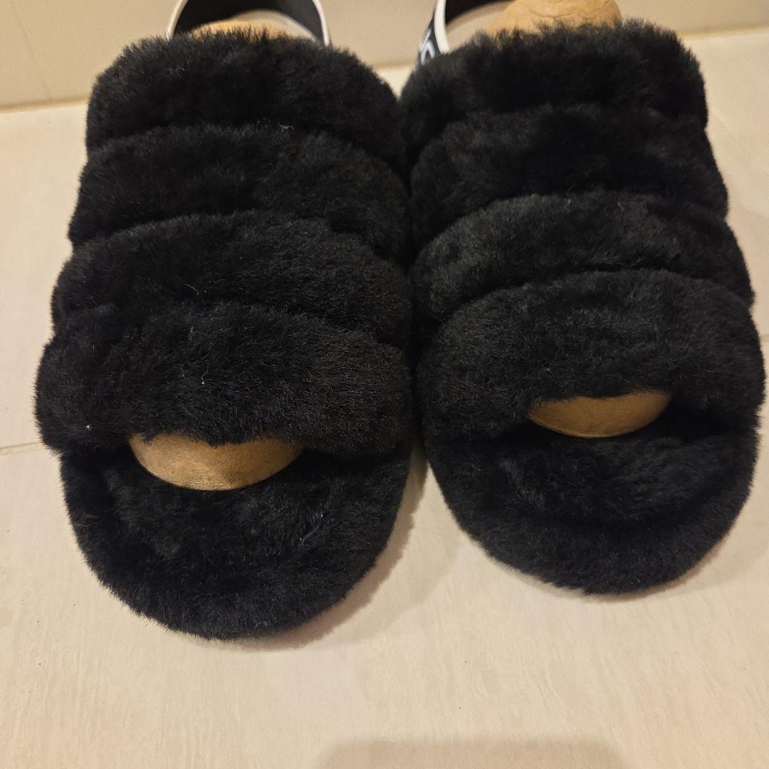 UGG ブラック コンフォートサンダル　L サイズ　お値下げしました！