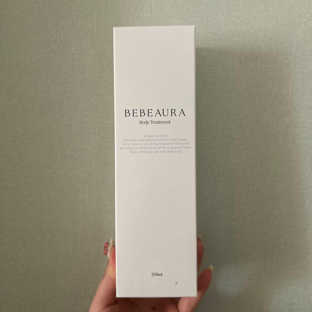 BEBEAURA 美白ボディトリートメント\