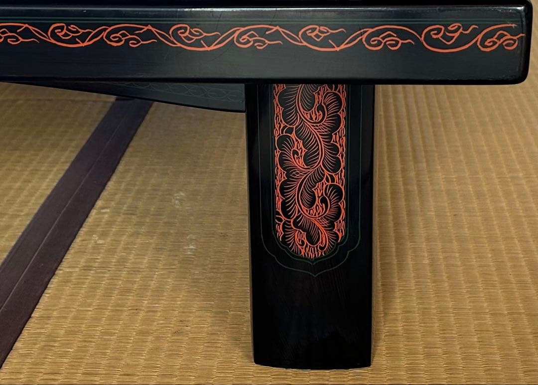 漆塗り　高級座卓　150cm. 90cm