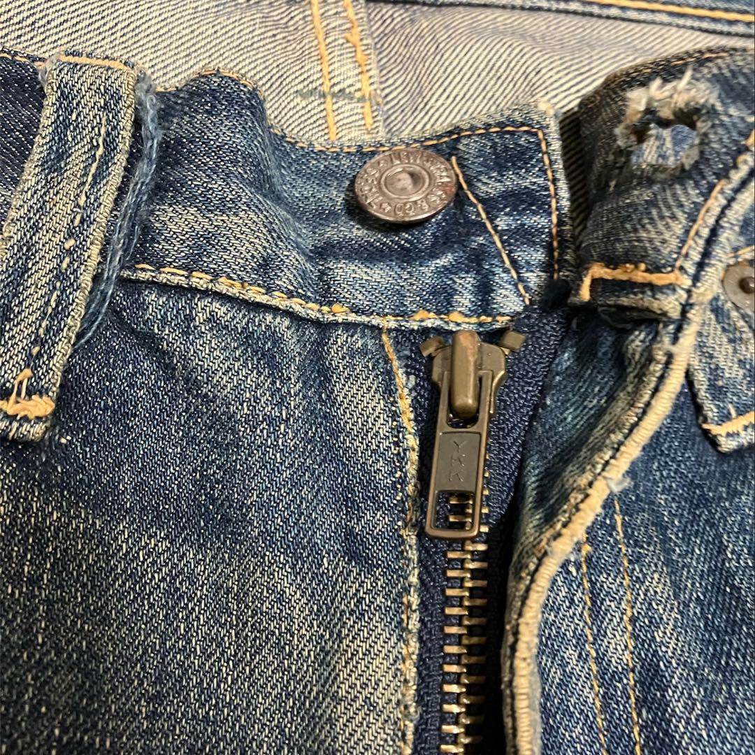 激*売様 リーバイス　501ZXX ヴィンテージ　デニムパンツ　リペア多数