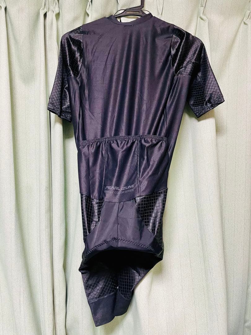 パールイズミ エアスピード半袖ロードスーツ Mサイズ