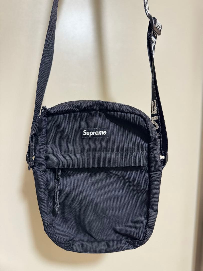 Supreme ショルダーバッグ 黒 コーデュラ