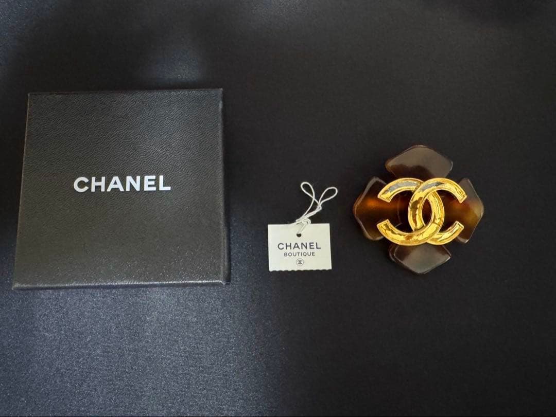 CHANEL シャネル　鼈甲柄　ココマーク　ブローチ