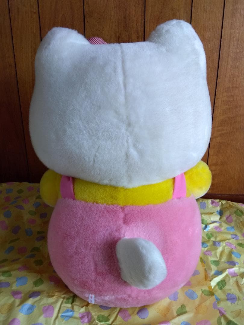 サンリオ ハローキティ 特大 BIG ぬいぐるみ