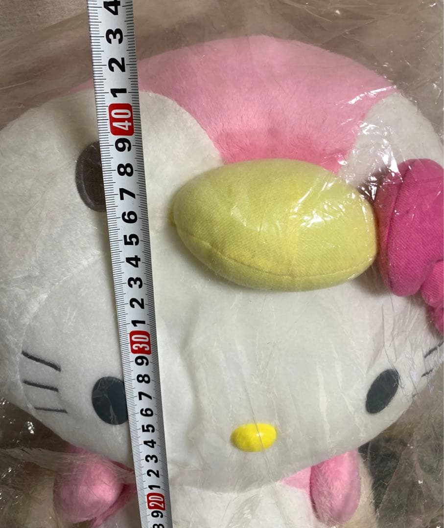 特大ハローキティ　ピンクペンギン ぬいぐるみ