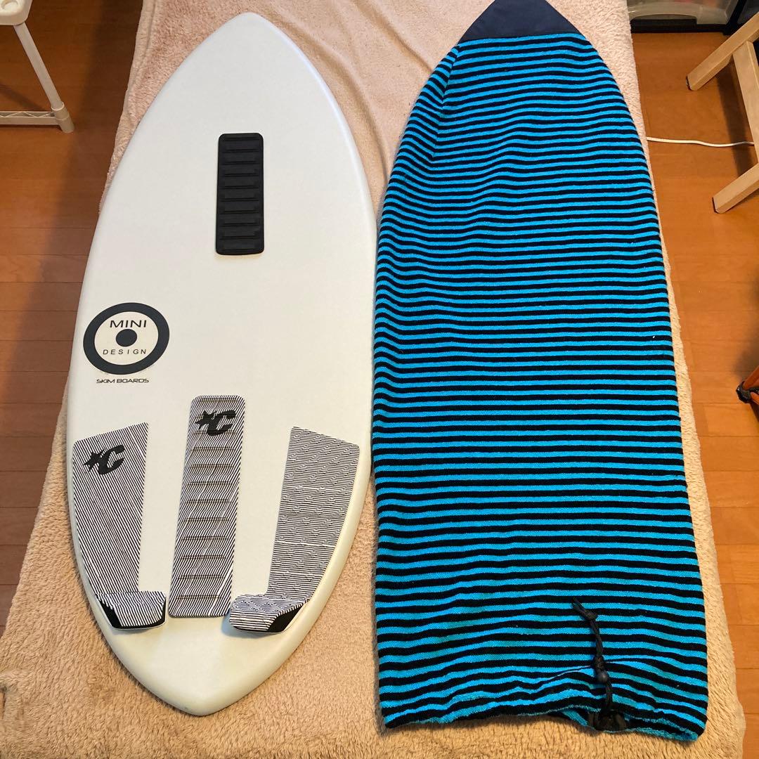 ミニデザイン スキムボード　ケースカバー付　グレー　ベージュ　デッキパッド付