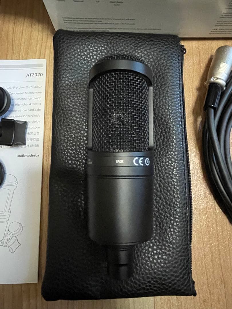 【箱汚れあり】audio-technicaAT2020コンデンサーマイク