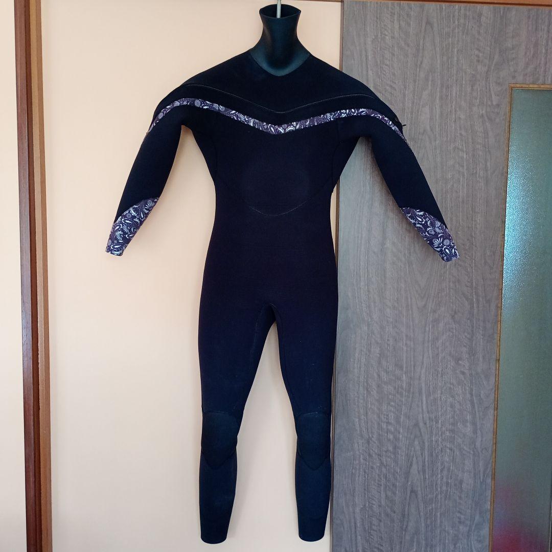 セミドライウェットスーツ ブラック