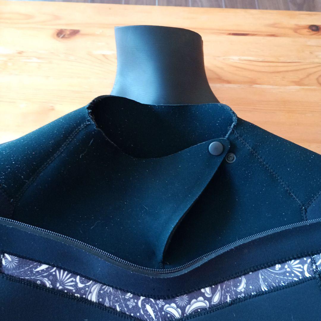 セミドライウェットスーツ ブラック