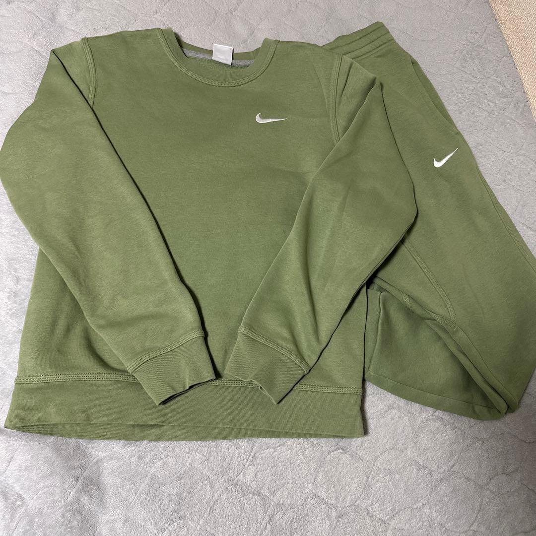 ナイキ セットアップ グリーン