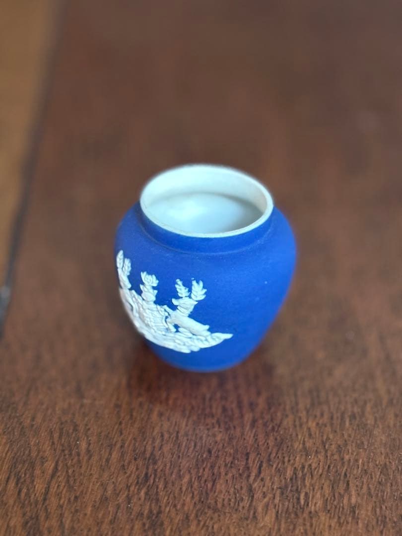 ミニチュア アダムス・タンストール ジャスパー花瓶