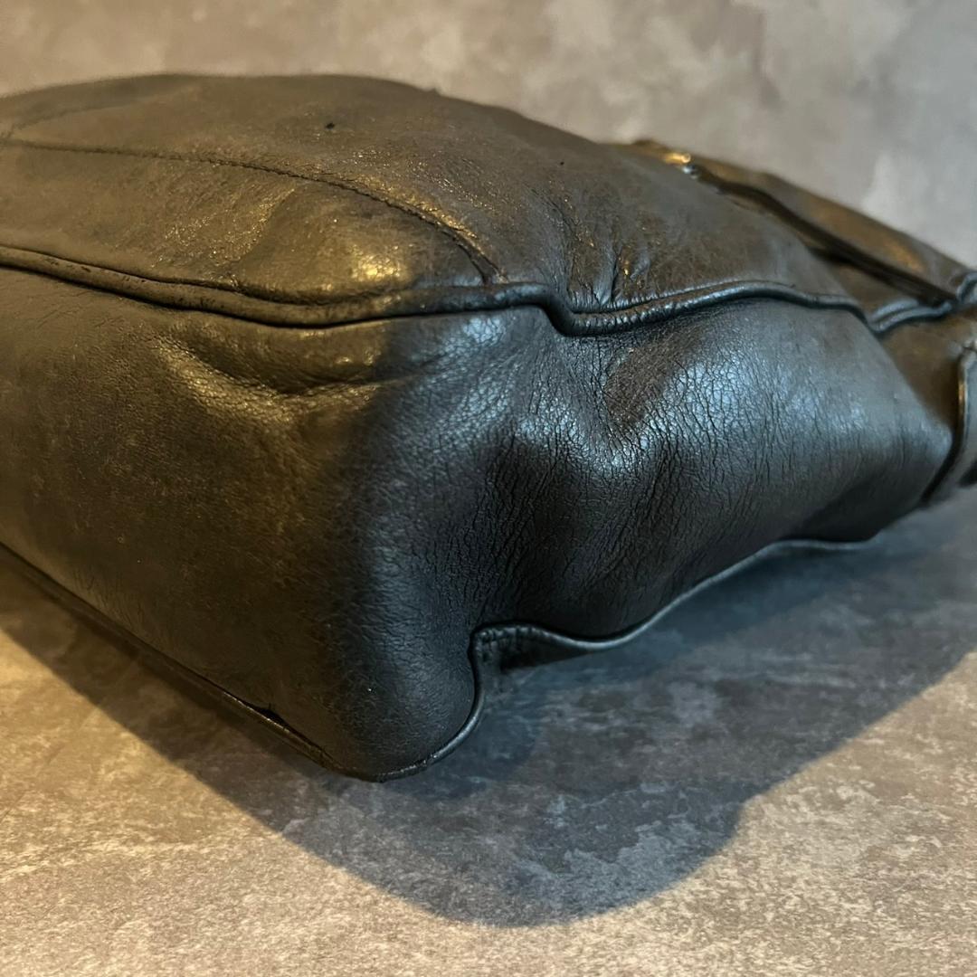 ⭐️BALENCIAGA⭐️バレンシアガ クラシック ミニフォルダー 黒 A4