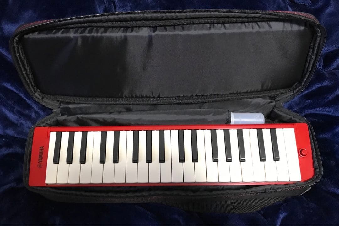 大人のピアニカ ◆37鍵 ◆YAMAHAレッドP-37ERD 赤ソフトケース付