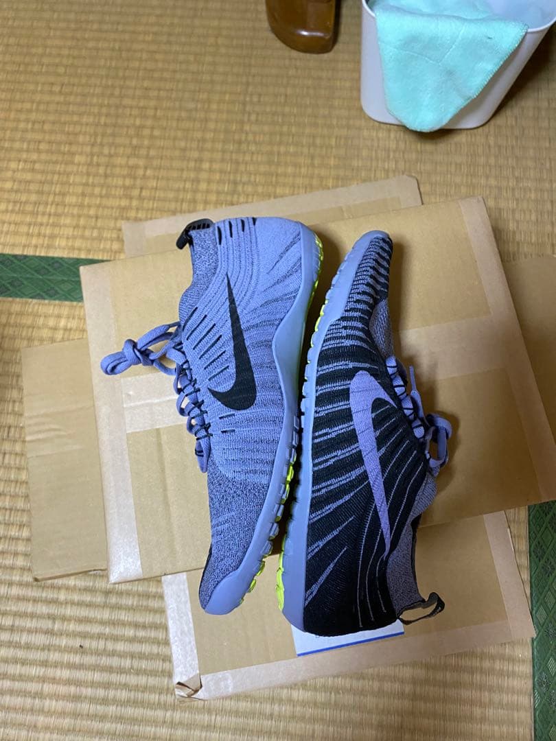 ナイキ　フリーハイパーフューエルラン　フライニット　トレイルランニング