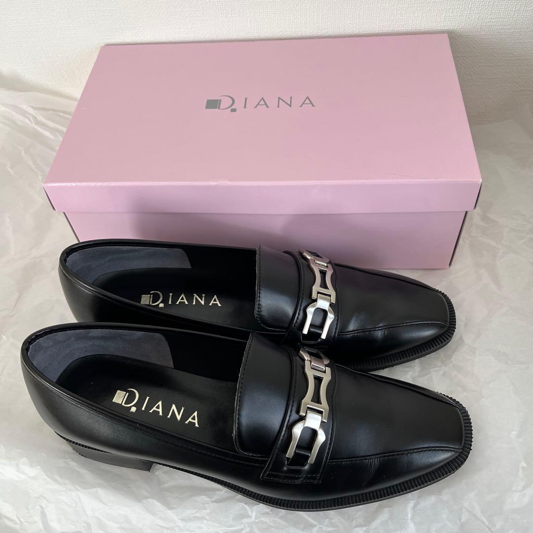 Diana ブラック ローファー メタルチェーン