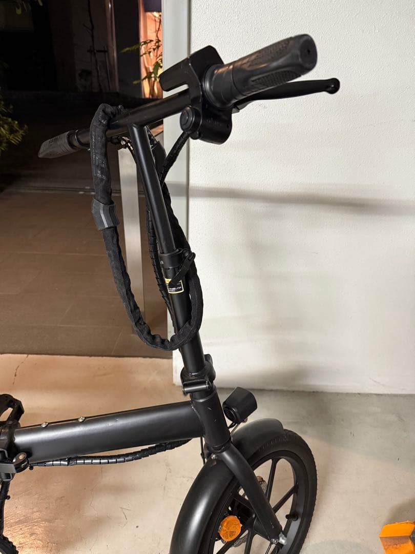 電動アシスト自転車 ブラック コンパクト