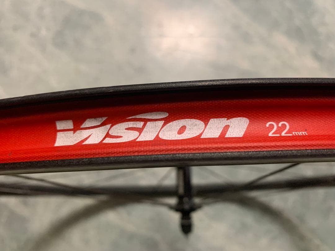 Vision team30 フロントホイール　ロードバイク
